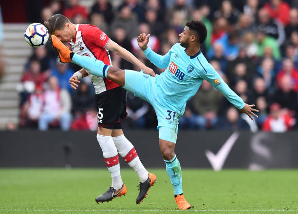 星后腰李明 星后腰李明