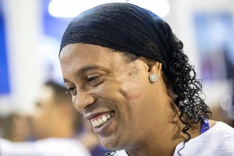 还必须具备 还必须具备